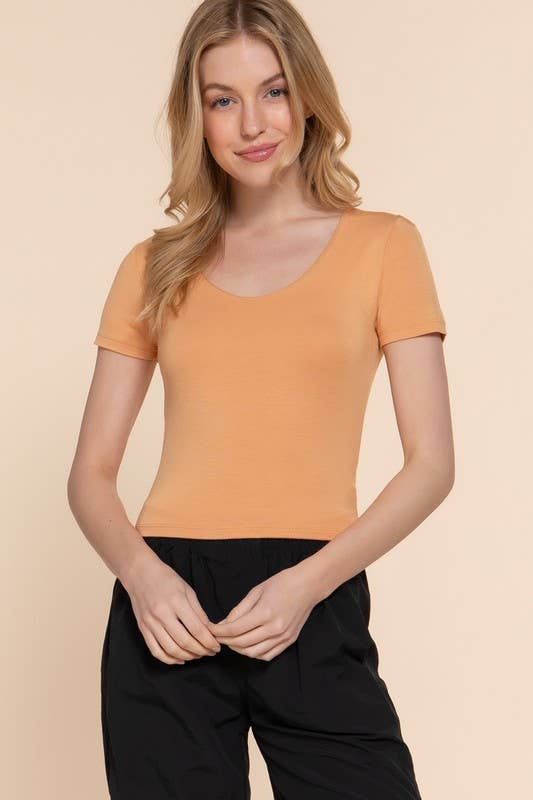 Short Slv Scoop Neck Double Layer Knit Top