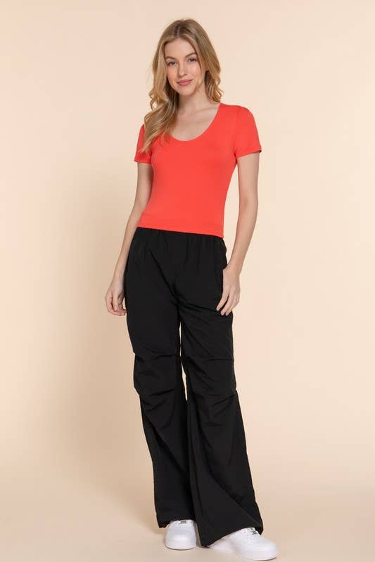 Short Slv Scoop Neck Double Layer Knit Top